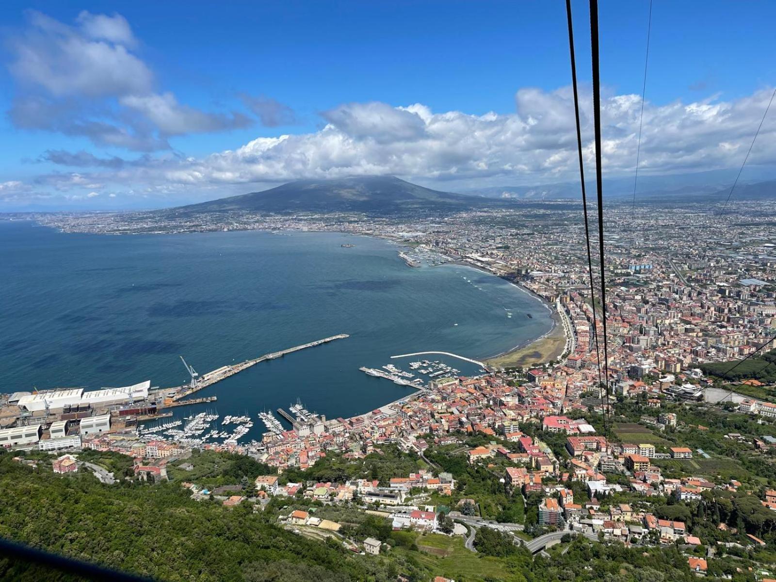 Central Apartment Castellammare di Stabia Εξωτερικό φωτογραφία