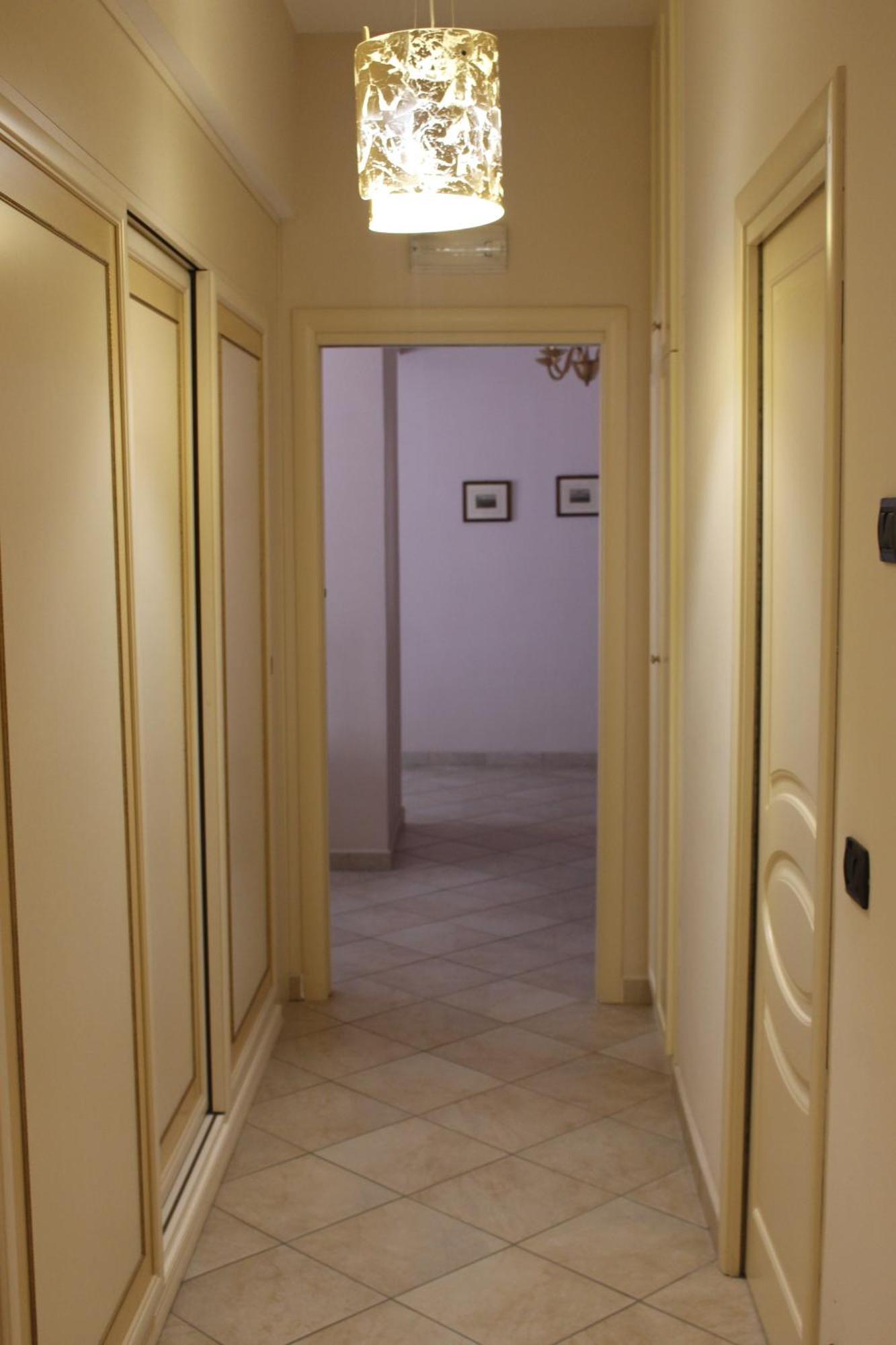 Central Apartment Castellammare di Stabia Εξωτερικό φωτογραφία