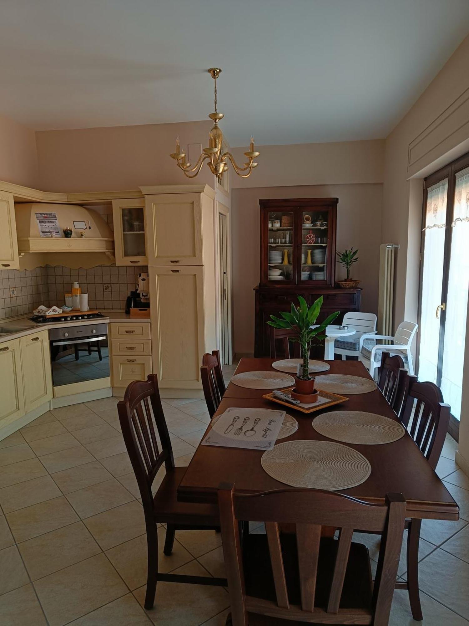 Central Apartment Castellammare di Stabia Εξωτερικό φωτογραφία